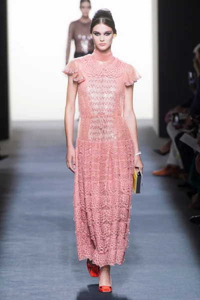 Look 34